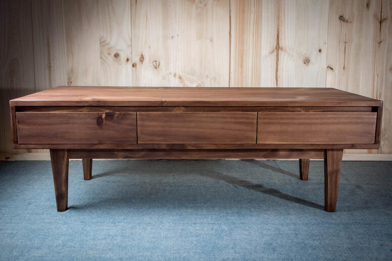consola danish